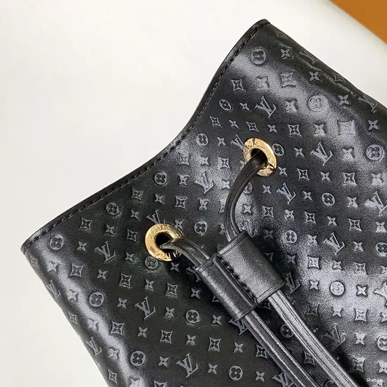 Bag LV 2304DJ0048 0706